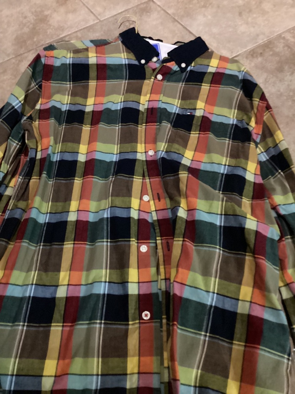 Tommy Hilfiger Men's XL Plaid Long sleeve button up shirt red green blue black